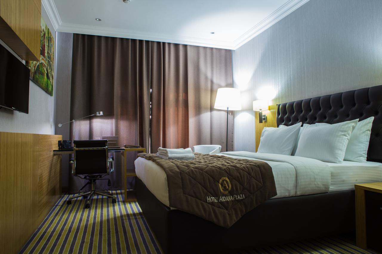 Aidana Plaza Hotel Schymkent Exterior foto