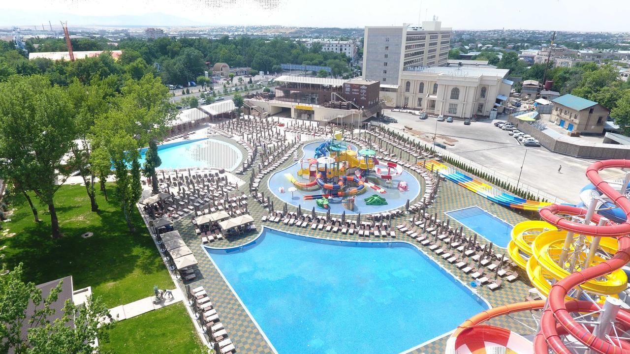 Aidana Plaza Hotel Schymkent Exterior foto