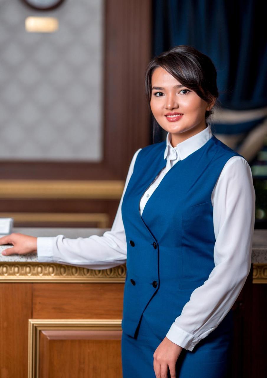 Aidana Plaza Hotel Schymkent Exterior foto